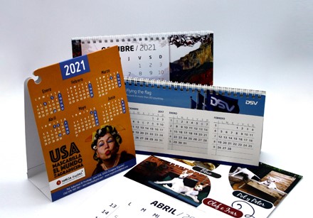 calendario sencillo encolado con esquina cuelga mascarillas - 2022 ProPrintweb