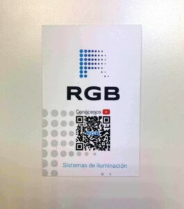 Impresión de tarjetas con QR personalizadas