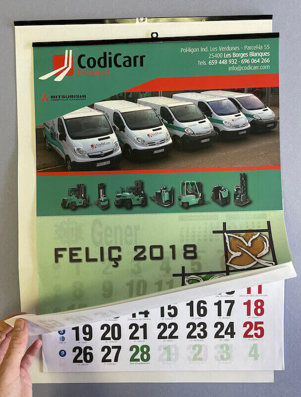 Calendario varilla colgador