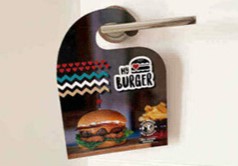 Impresión personalizada de flyers troquelados