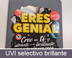 Impresión personalizada de libros con acabado UVI selectivo