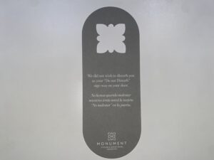 Impresión personalizable de colgadores para puertas