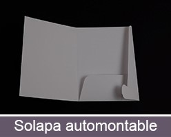 Impresión personalizada de carpeta A5 con solapa automontable