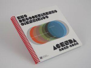 Imprimir agendas con tapa blanda y espiral personalizables