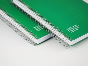 Imprimir libretas personalizadas de tapa dura con encuadernación de espiral