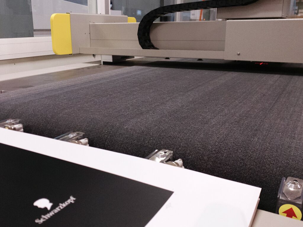 Imprimir packaging personalizado con plotter de corte