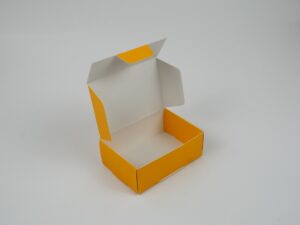 Personalizar impresión de packaging cofre automontable