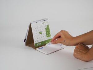 Personalizar impresión de calendario espiralado con bloc de notas