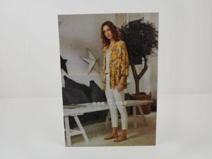 Impresión de displays encolados con diseño personalizado