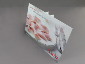 Impresión personalizable de displays encolados